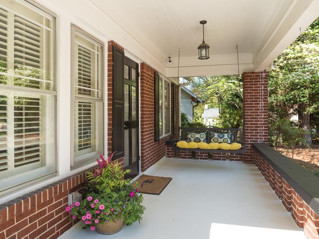 125 Peachtree Hills Avenue NE, Atlanta, GA 30305