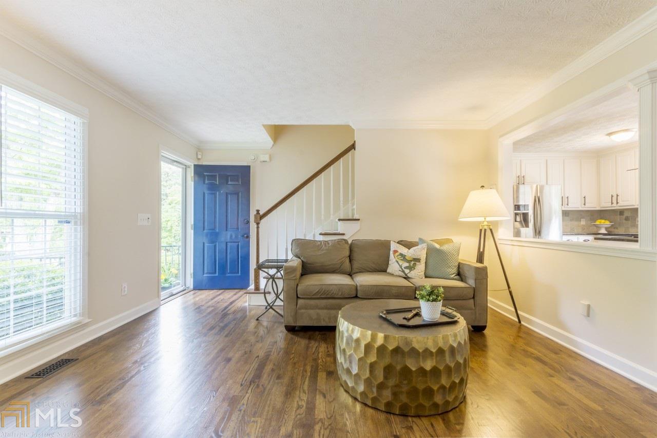 3233 W Shadowlawn Ave, Atlanta, GA 30305