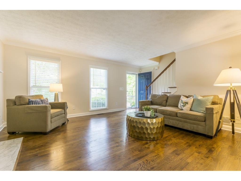 3233 W Shadowlawn Avenue NE, Atlanta, GA 30305