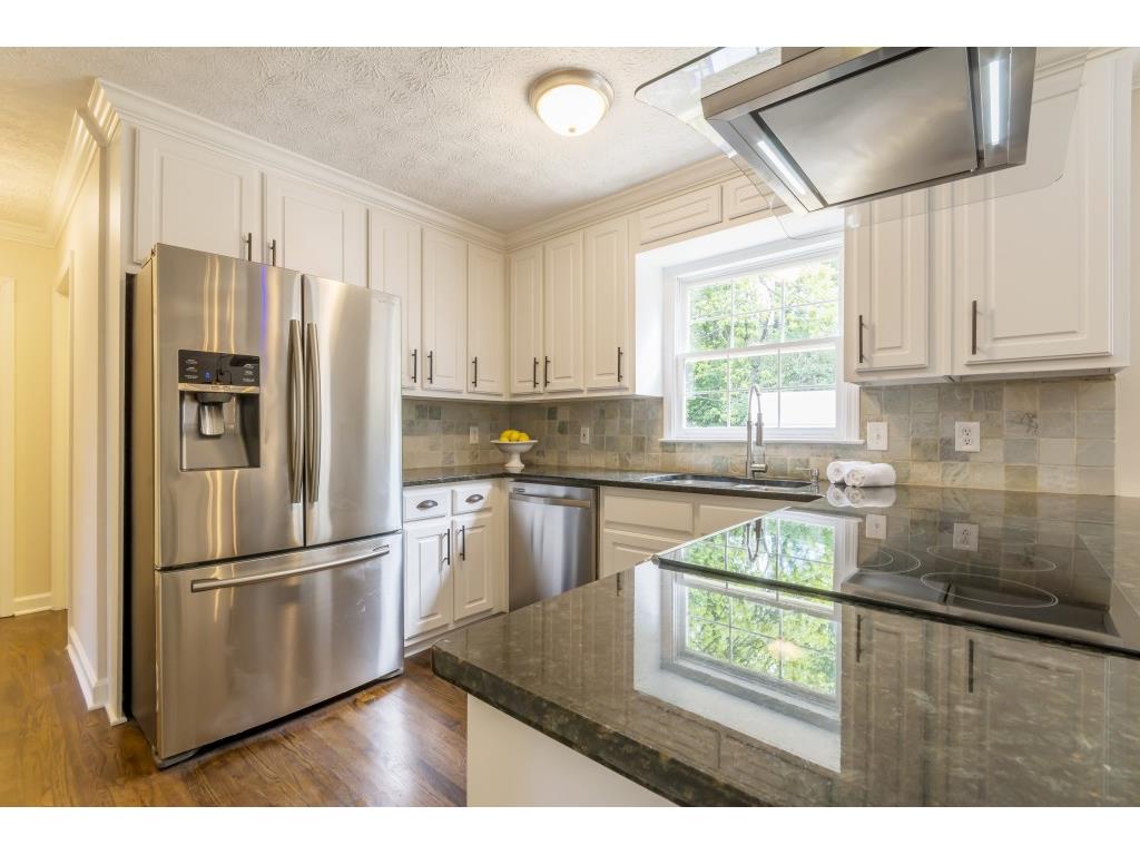3233 W Shadowlawn Avenue NE, Atlanta, GA 30305