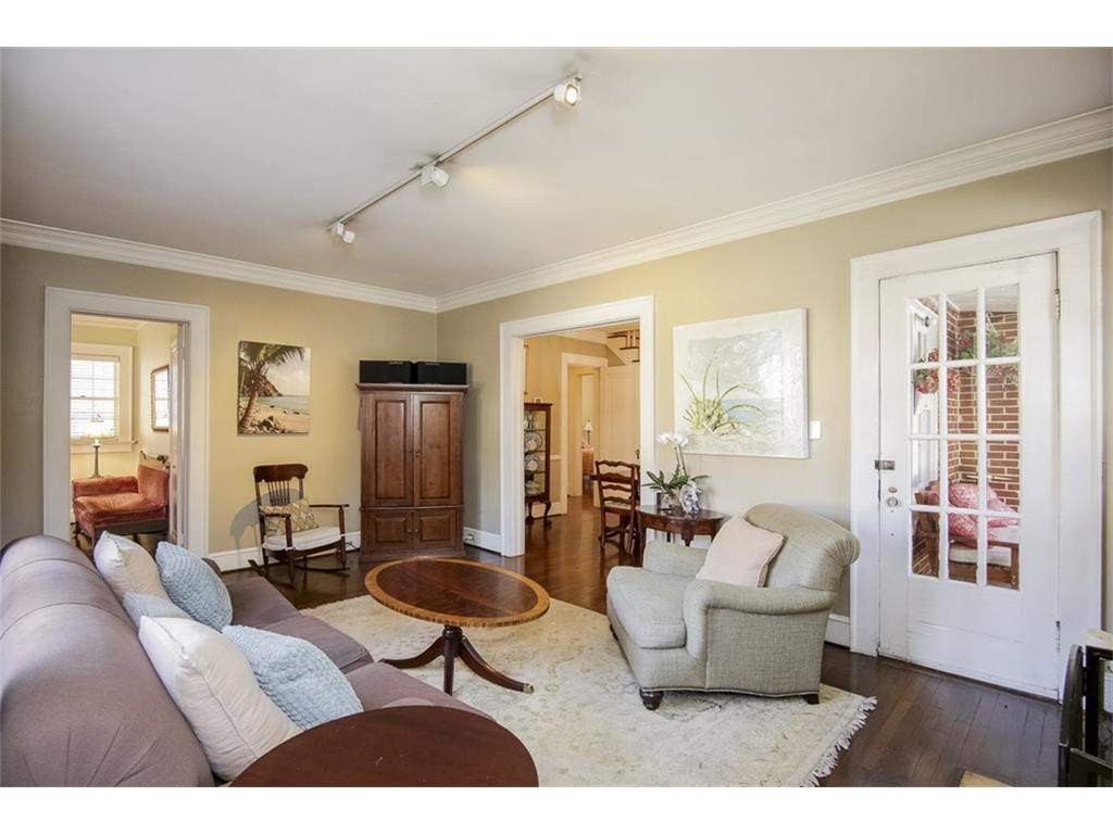 245 Peachtree Way NE, Atlanta, GA 30305