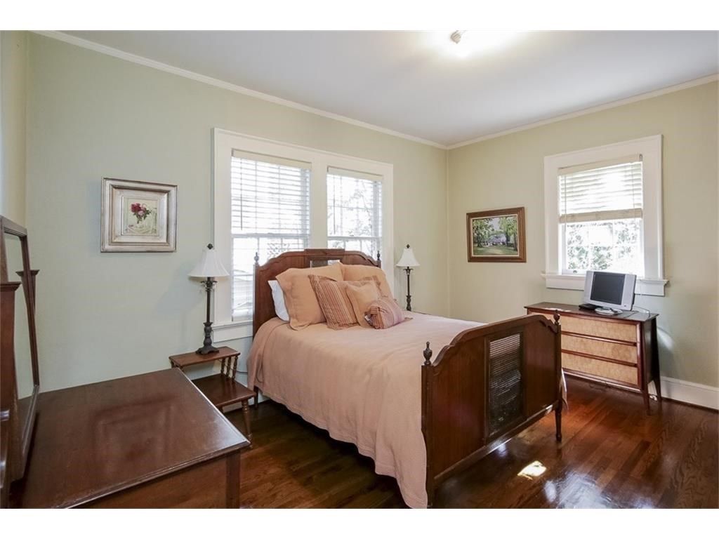 245 Peachtree Way NE, Atlanta, GA 30305