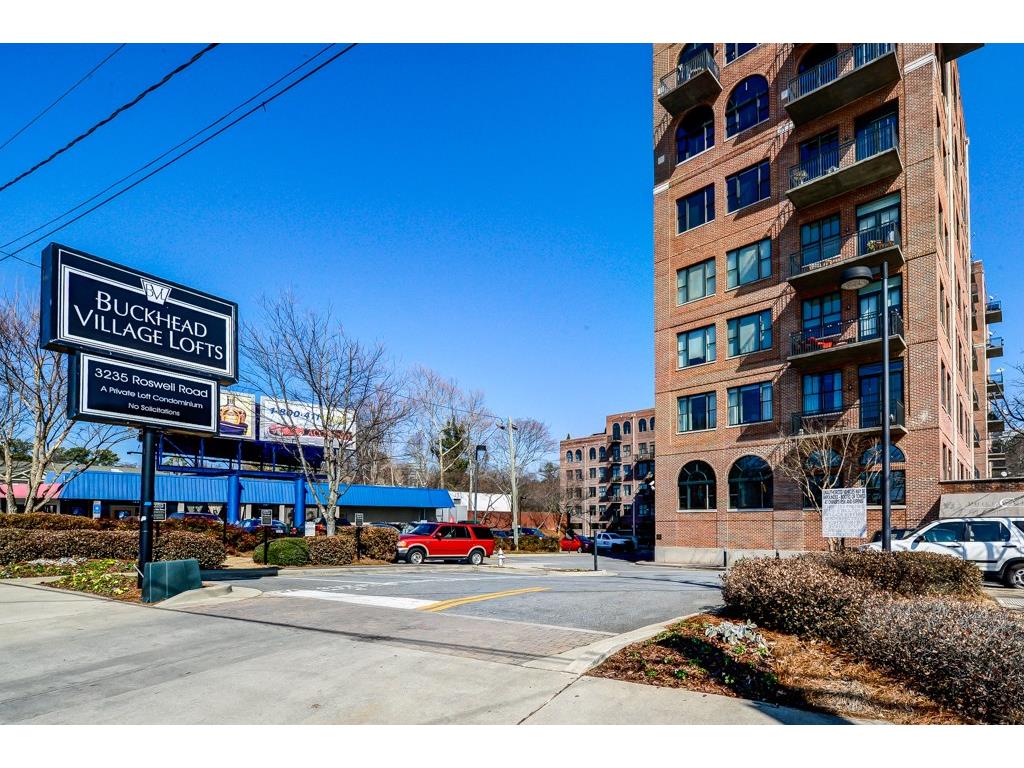3235 Roswell Road NE, Atlanta, GA 30305