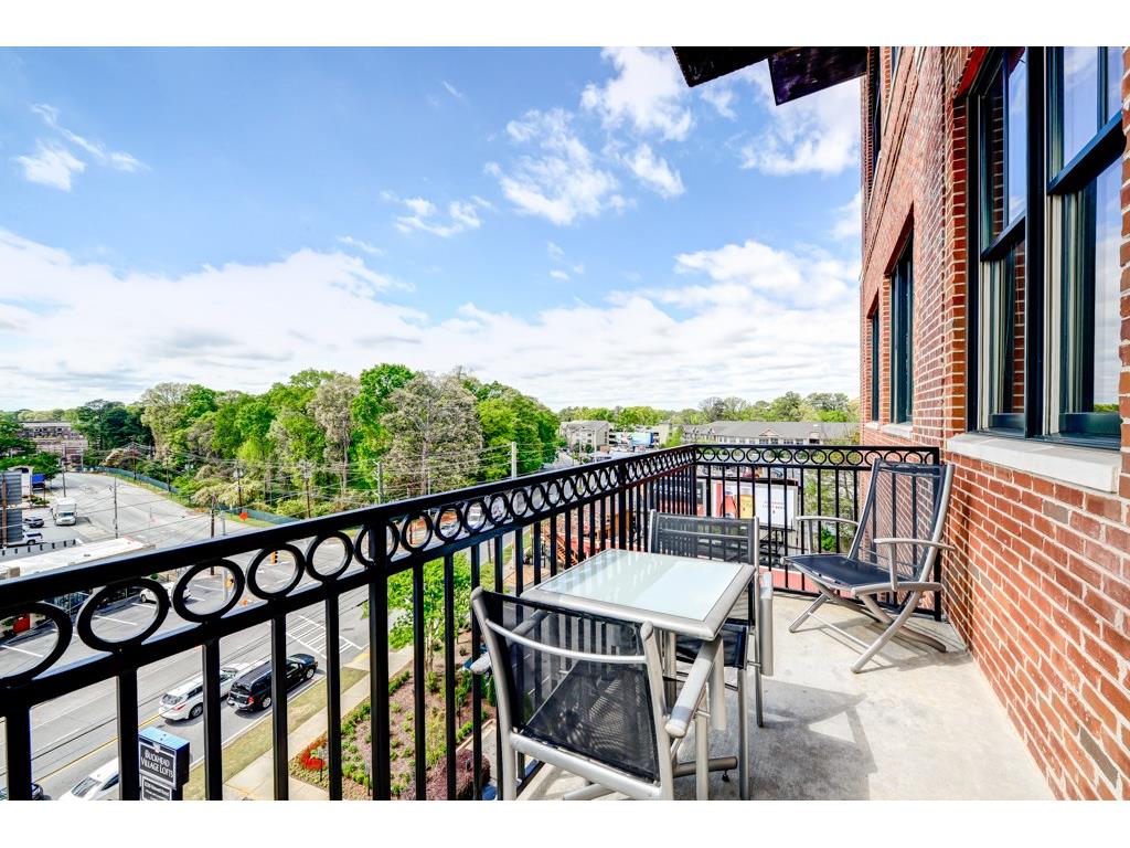 3235 Roswell Road NE, Atlanta, GA 30305