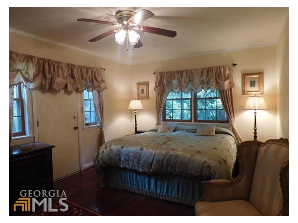 822 Wesley Drive, Atlanta, GA 30305