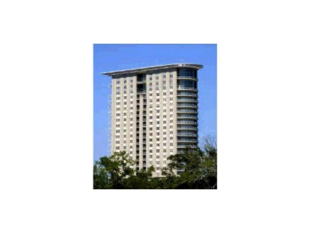 2881 Peachtree Road, Atlanta, GA 30305