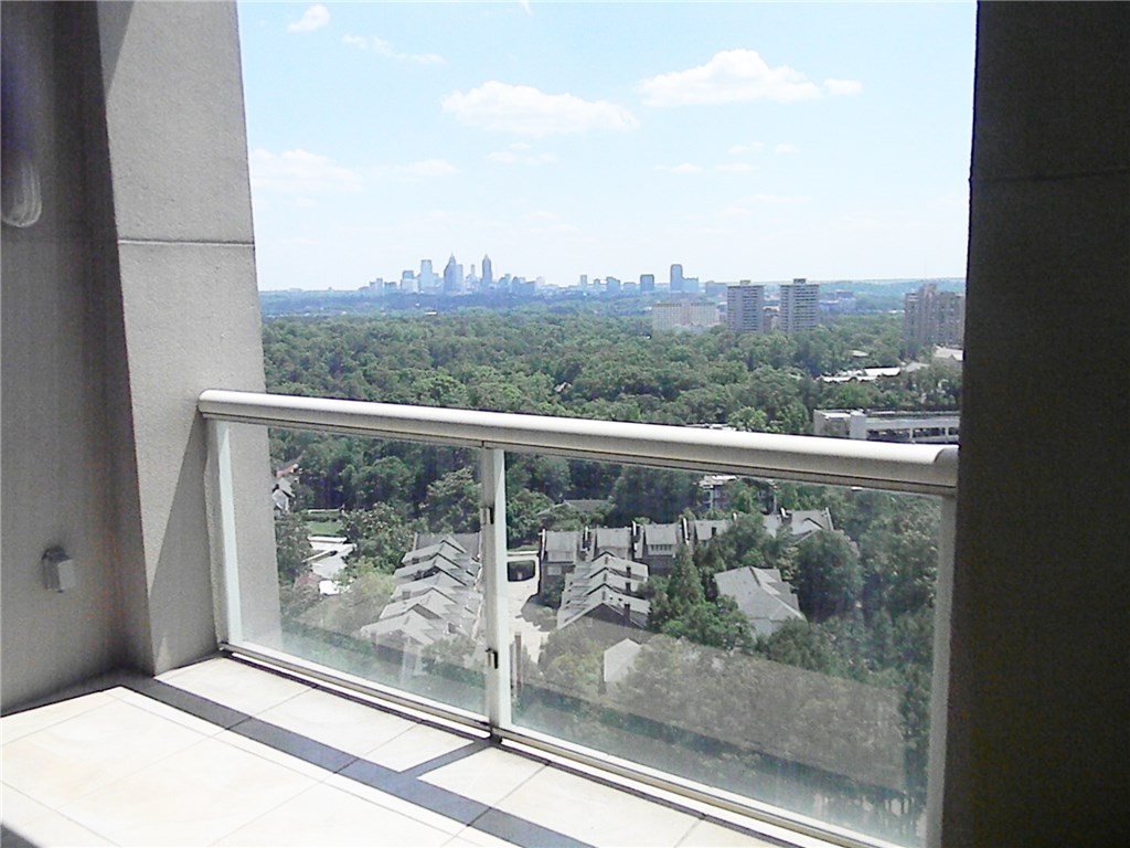 2881 Peachtree Road, Atlanta, GA 30305