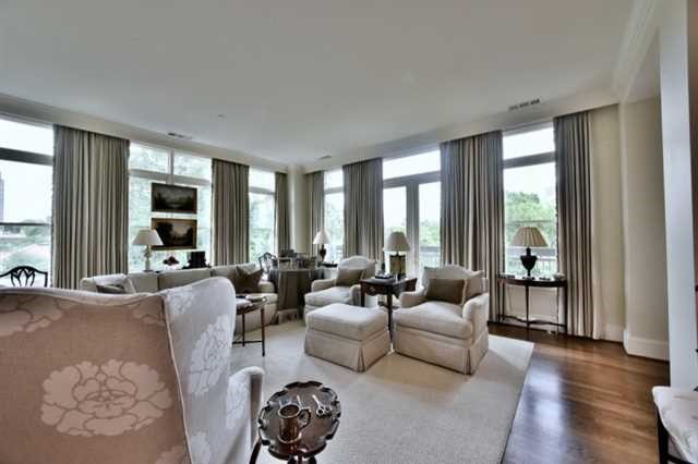 2500 Peachtree Rd, Atlanta, United States 30305