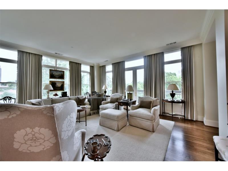2500 Peachtree Road, Atlanta, United States 30305