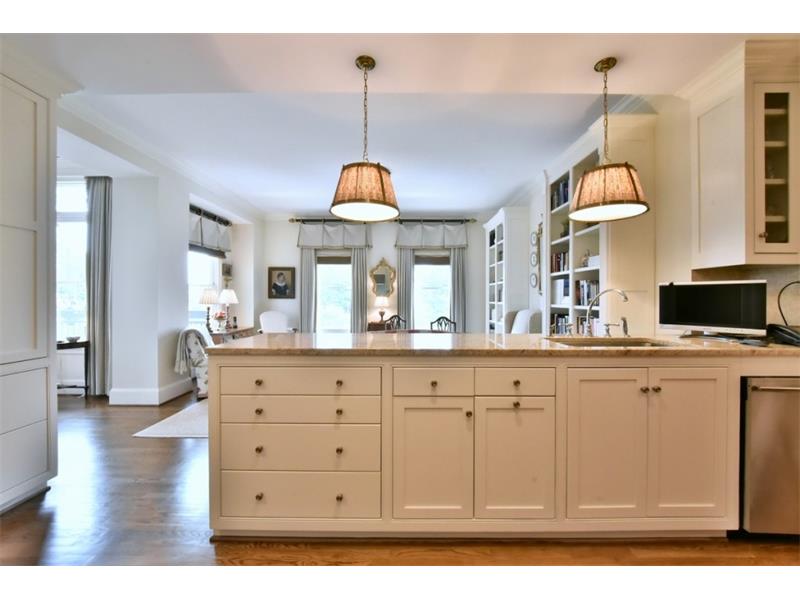2500 Peachtree Road, Atlanta, United States 30305