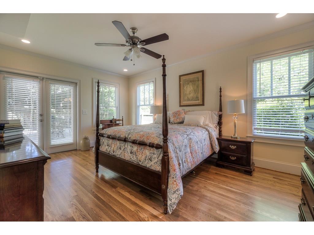 2580 Acorn Avenue NE, Atlanta, GA 30305