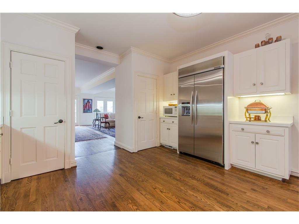 2525 Peachtree Road NE, Atlanta, GA 30305