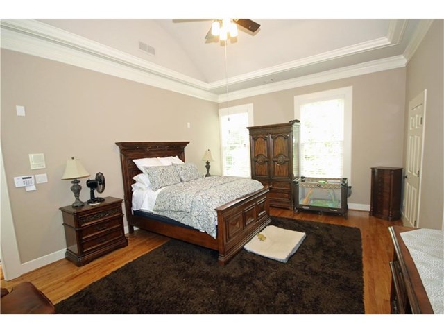 2690 Dellwood Dr, Atlanta, United States 30305
