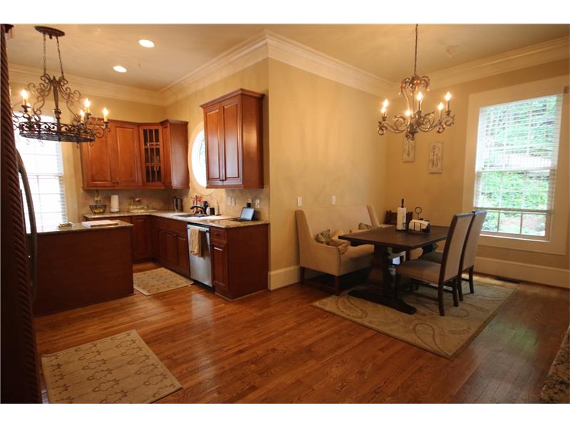 2690 Dellwood Drive, Atlanta, United States 30305