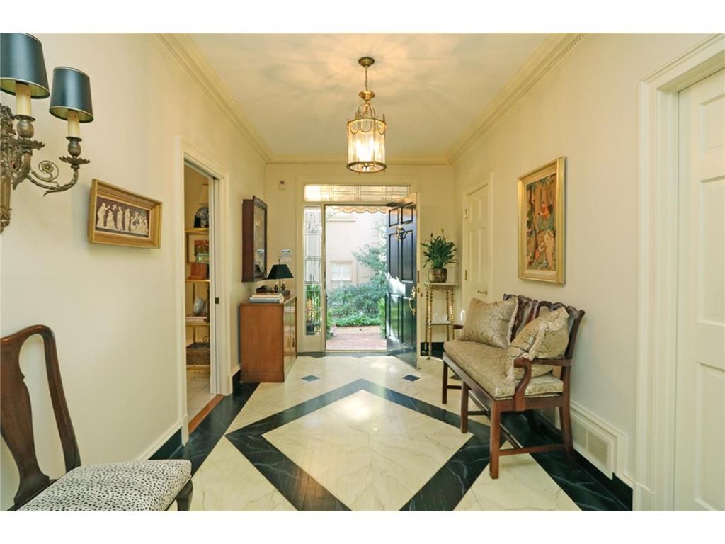 2525 PEACHTREE Road NE, Atlanta, GA 30305