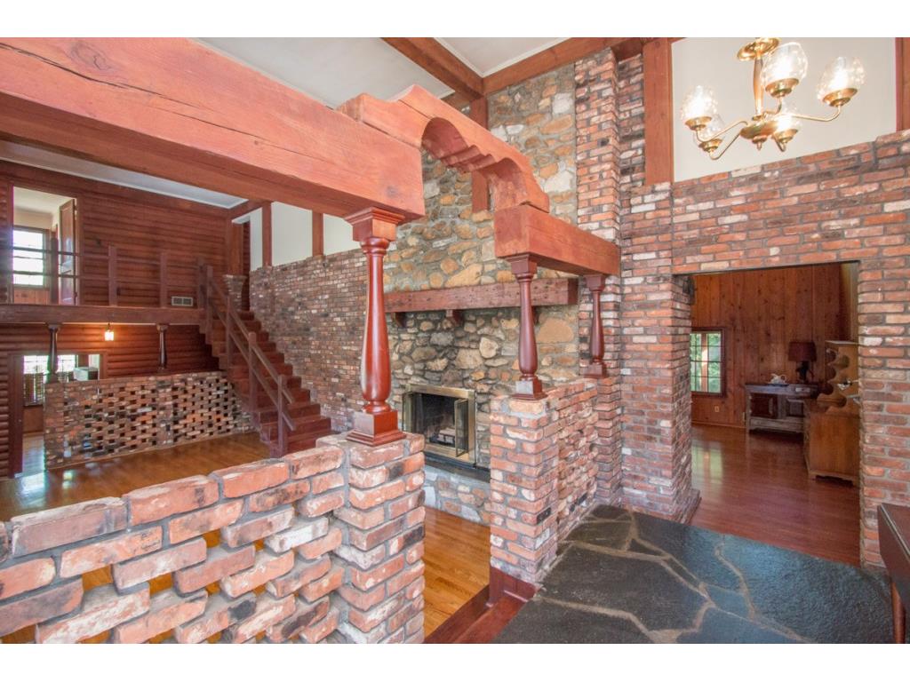 2495 Sharondale Drive NE, Atlanta, GA 30305