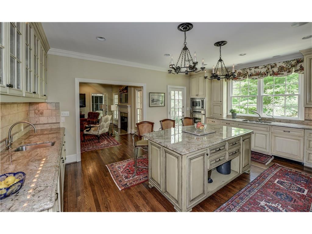 3362 Valley Road NW, Atlanta, GA 30305