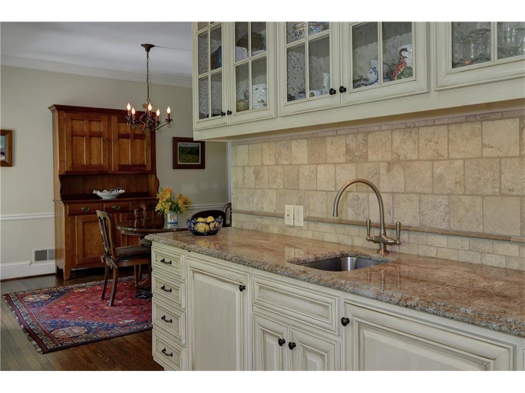 3362 Valley Road NW, Atlanta, GA 30305