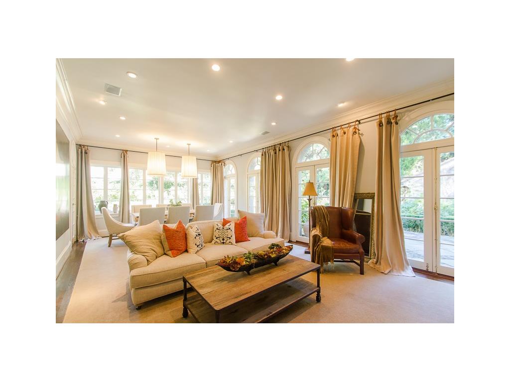 2505 Habersham Road NW, Atlanta, GA 30305