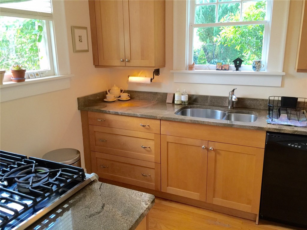 1081 McLynn Avenue NE, Atlanta, GA 30306