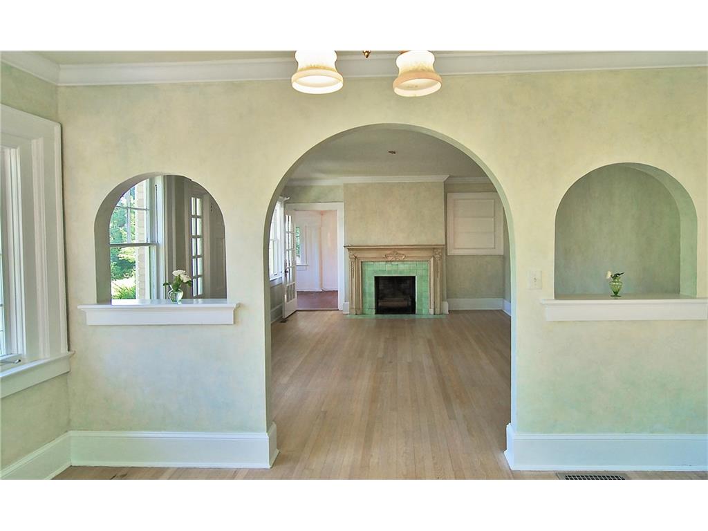 1237 Stillwood Drive NE, Atlanta, GA 30306
