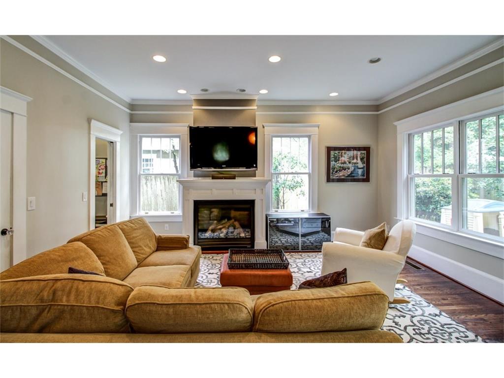 1006 Drewry Street NE, Atlanta, GA 30306