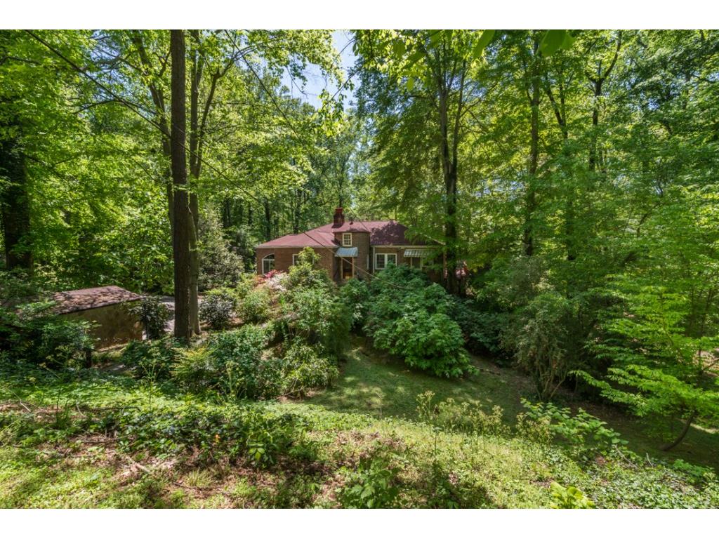 807 COURTENAY Drive NE, Atlanta, GA 30306