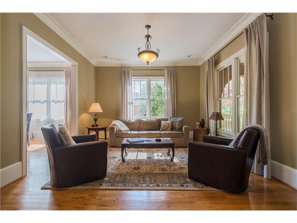1152 Spring Valley Lane NE, Atlanta, GA 30306