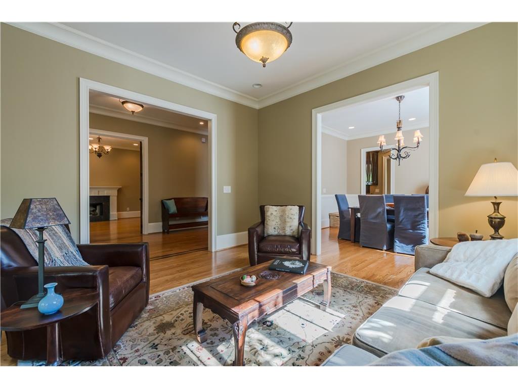 1152 Spring Valley Lane NE, Atlanta, GA 30306