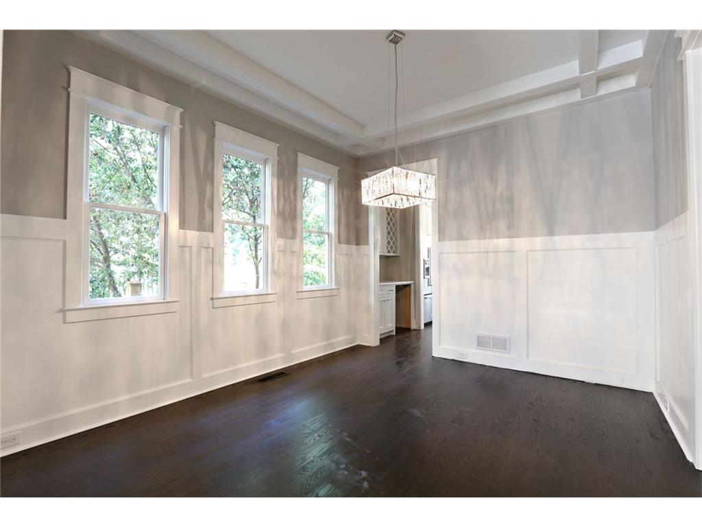 989 Drewry Street NE, Atlanta, GA 30306