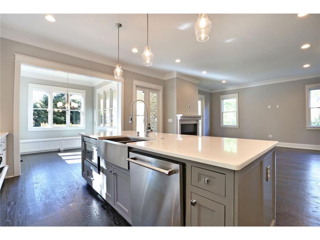 989 Drewry Street NE, Atlanta, GA 30306