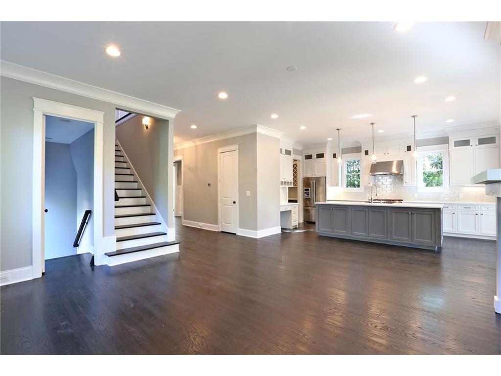 989 Drewry Street NE, Atlanta, GA 30306