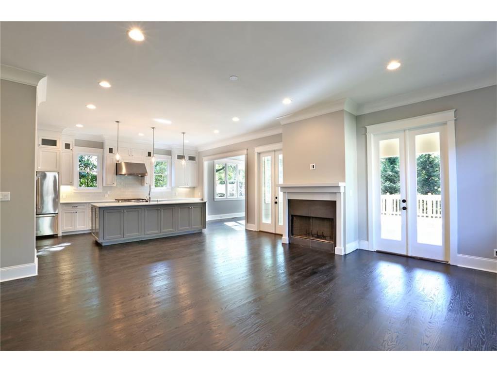 989 Drewry Street NE, Atlanta, GA 30306