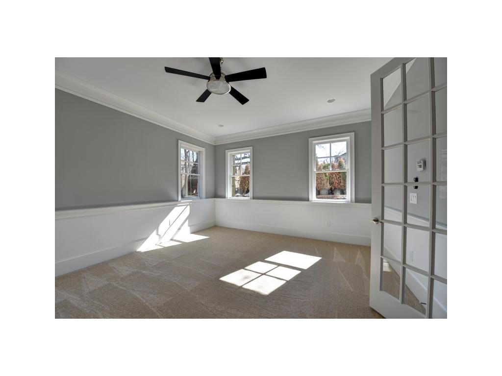 555 Bishop Way, Atlanta, GA 30307
