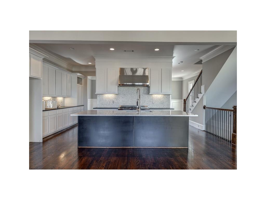 555 Bishop Way, Atlanta, GA 30307