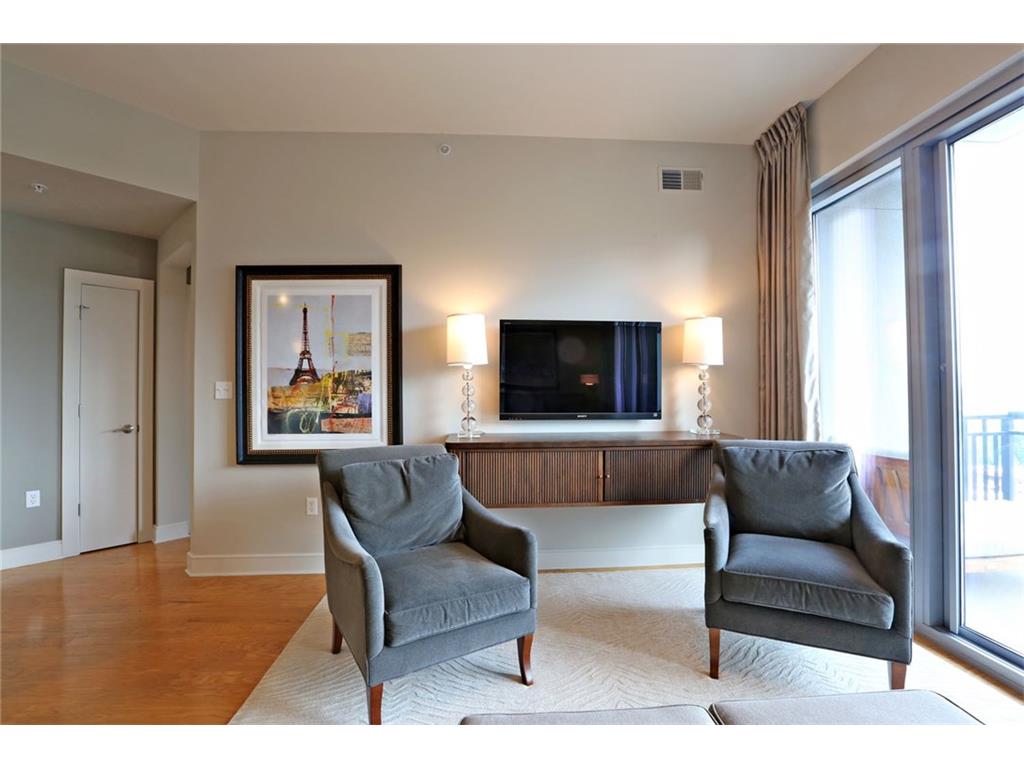 222 12th Street NE, Atlanta, GA 30309