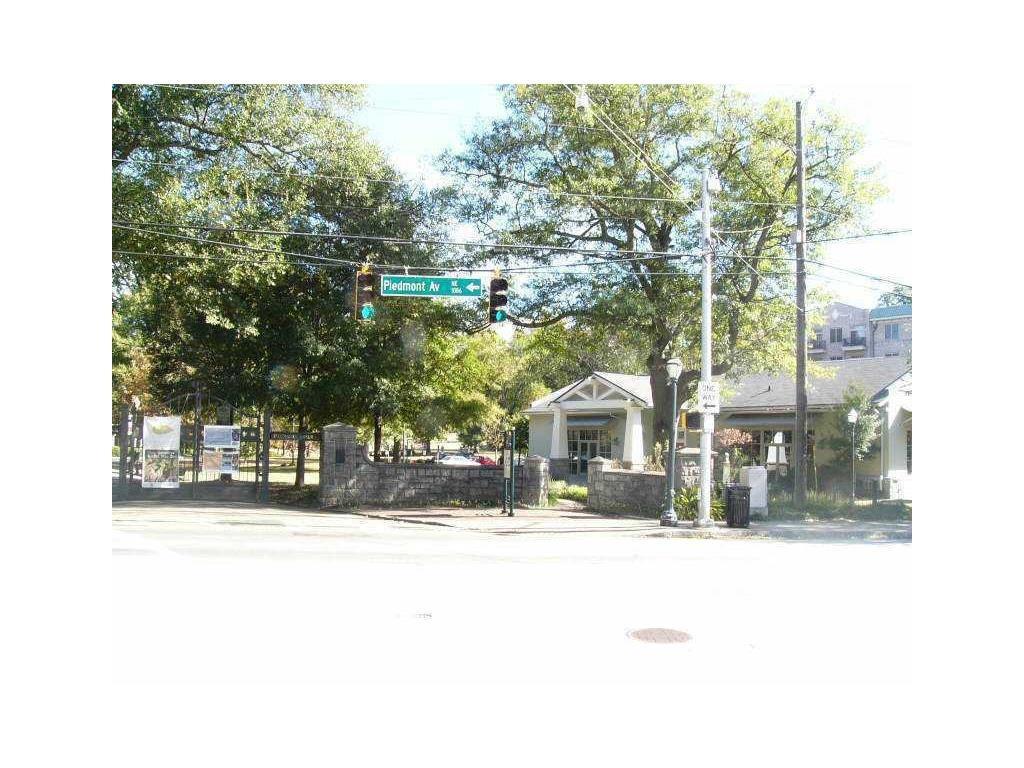 222 12th Street NE, Atlanta, GA 30309