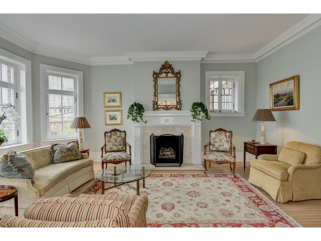 81 Peachtree Place NE, Atlanta, GA 30309