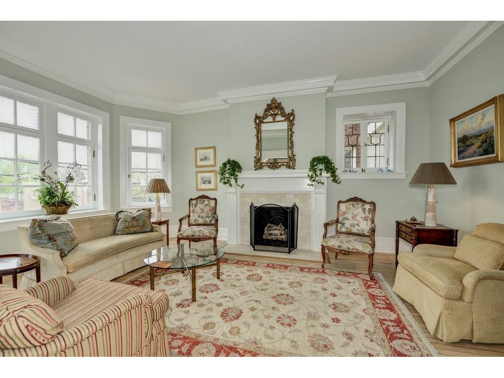 81 Peachtree Place NE, Atlanta, GA 30309