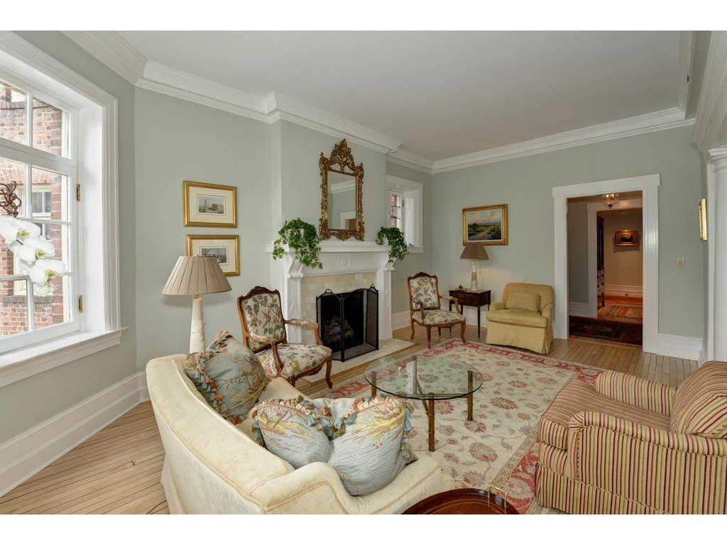 81 Peachtree Place NE, Atlanta, GA 30309