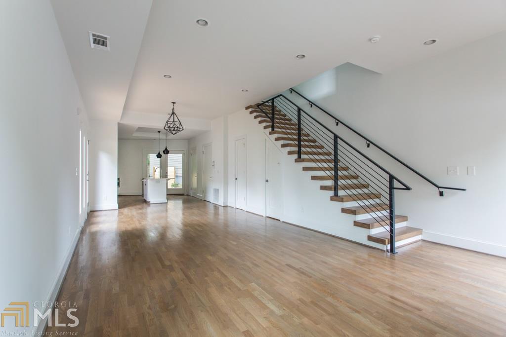 195 Howell Dr, Atlanta, GA 30316