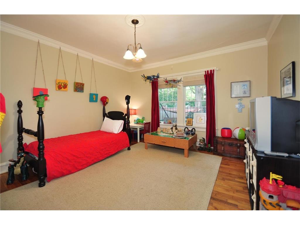 920 E Confederate Avenue SE, Atlanta, GA 30316
