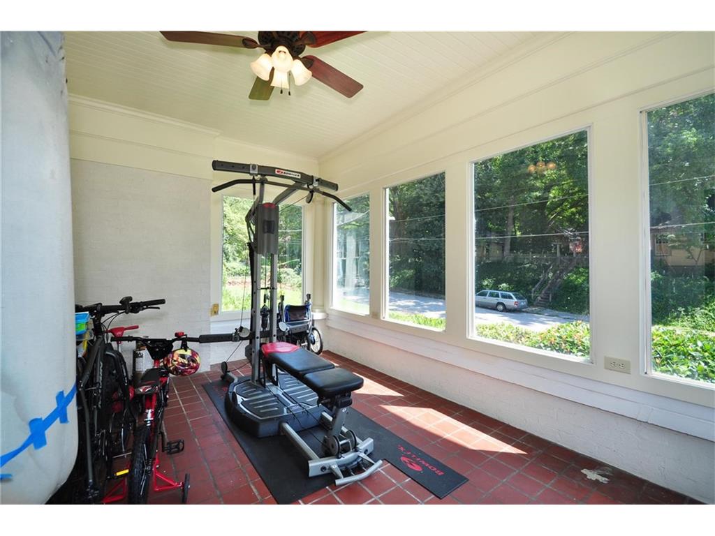 920 E Confederate Avenue SE, Atlanta, GA 30316