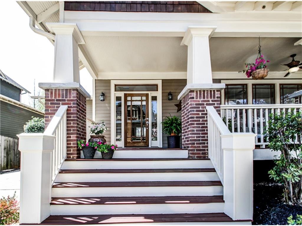 202 Hawthorn Circle NE, Atlanta, GA 30317