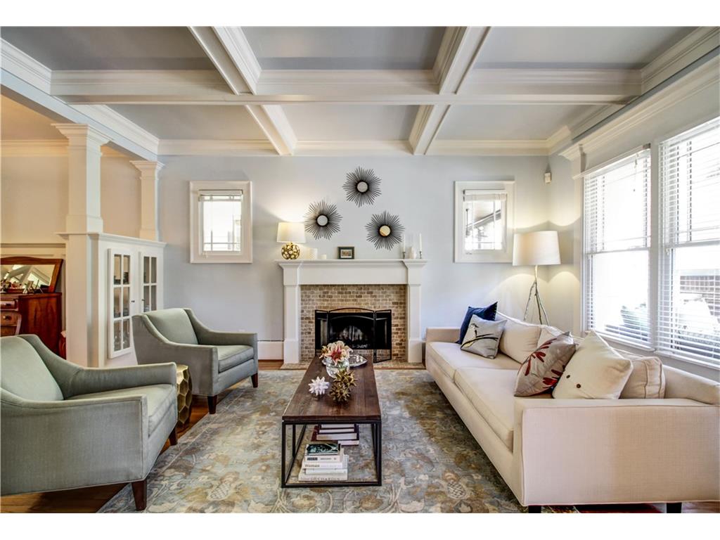 202 Hawthorn Circle NE, Atlanta, GA 30317
