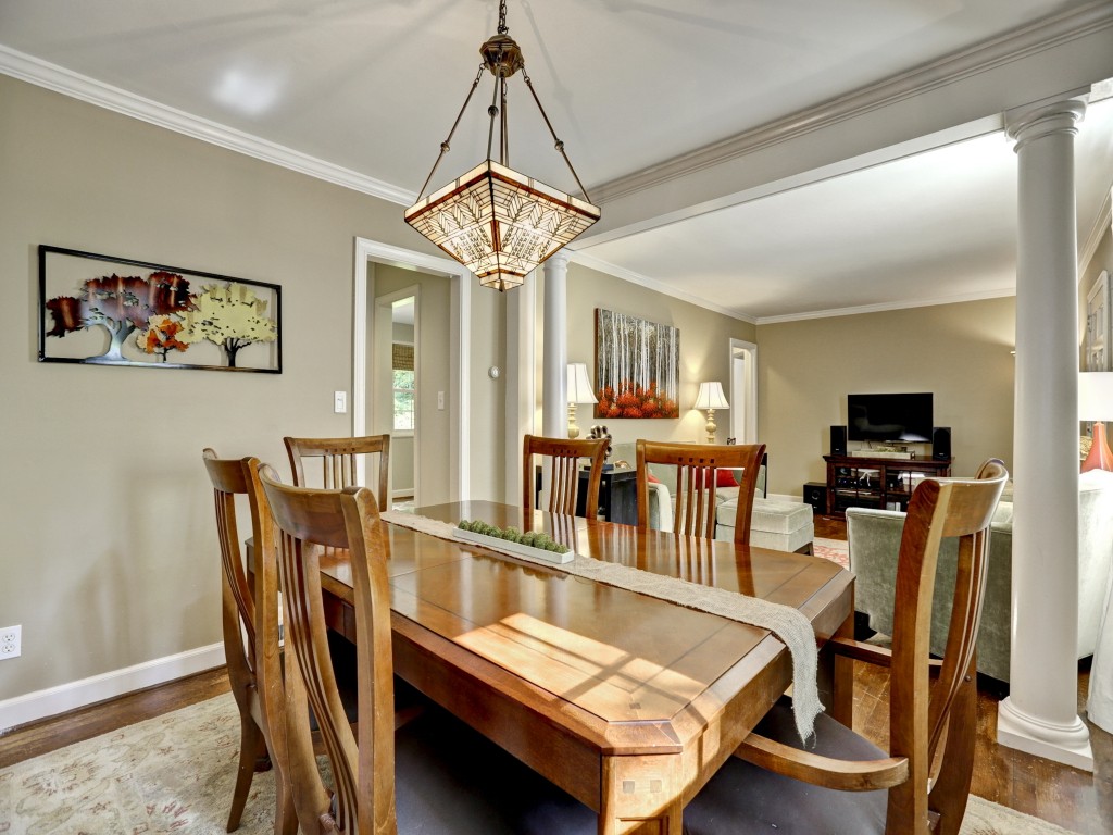 694 Channing Drive NW, Atlanta, GA 30318