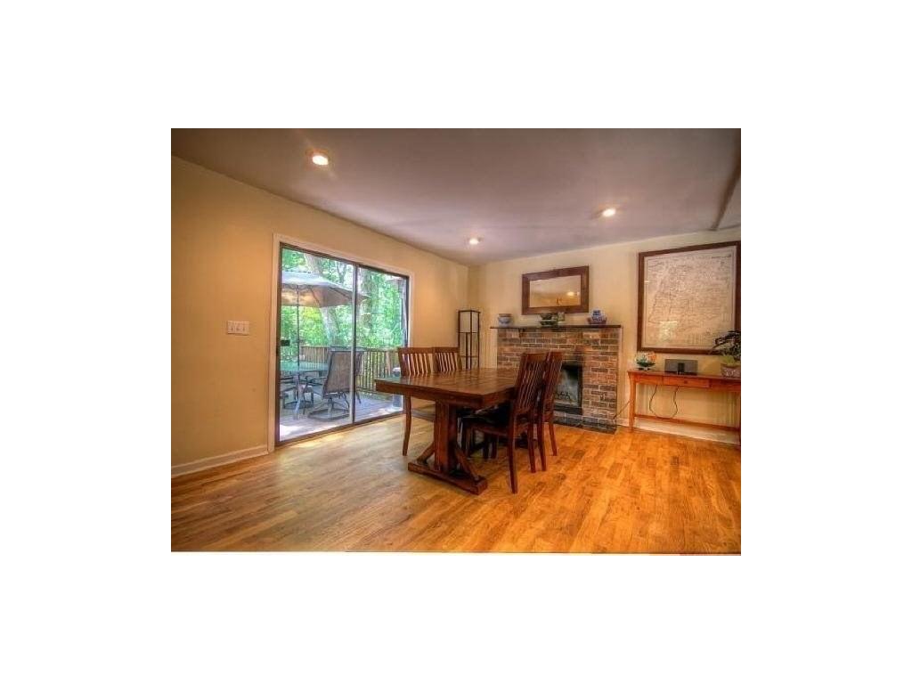 1693 Fernleaf Circle, Atlanta, GA 30318