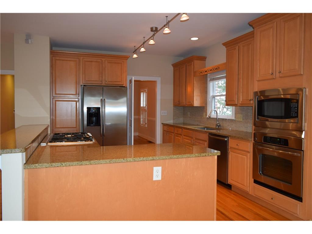 1046 Davis Circle NW, Atlanta, GA 30318