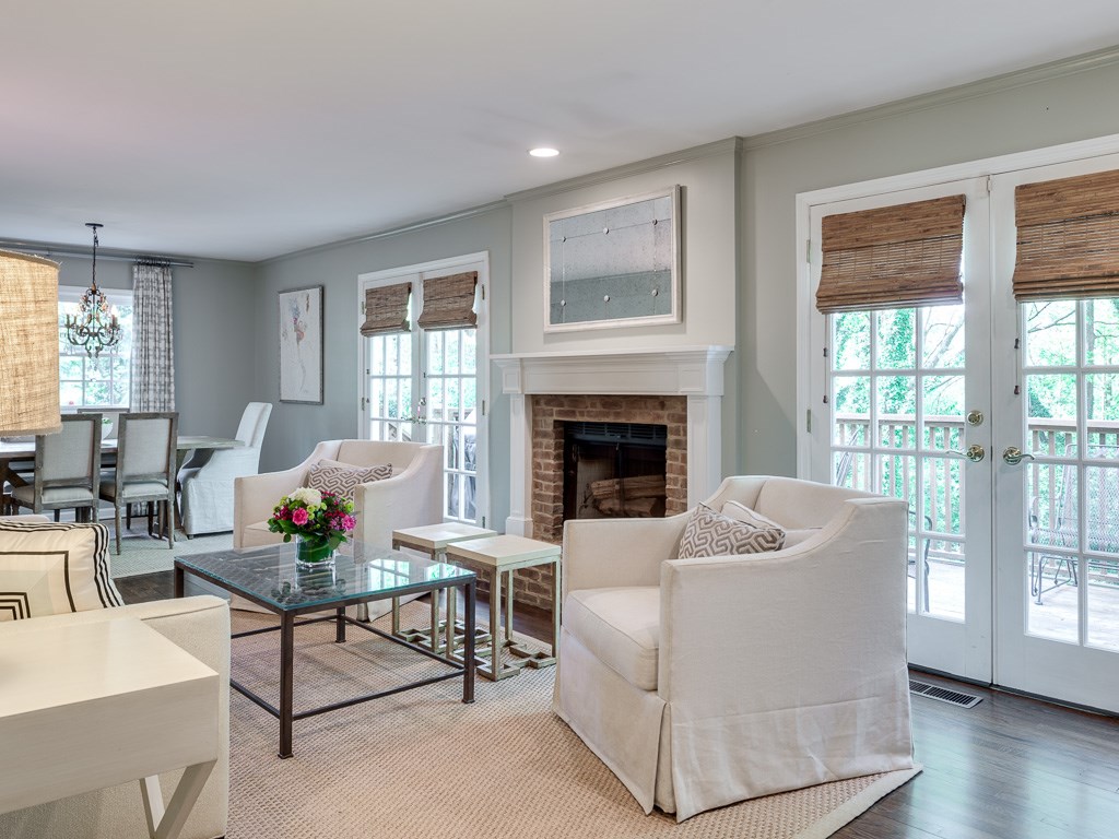 1016 Northcliffe Drive NE, Atlanta, GA 30318