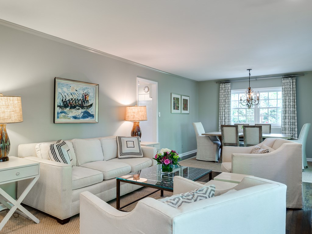 1016 Northcliffe Drive NE, Atlanta, GA 30318